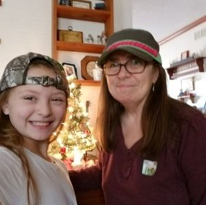 Meet your Posher, Debi